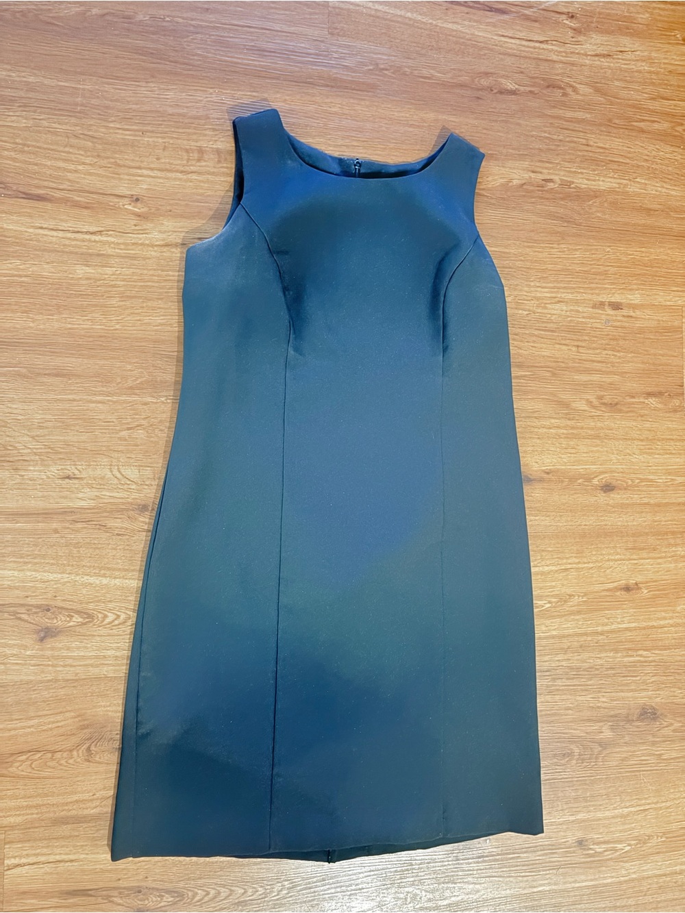 Classic Black Sleeveless Midi Dress